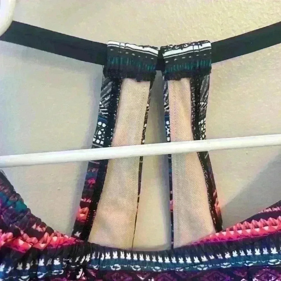 Kona Sol Tankini top woman's medium - Picture 4 of 6